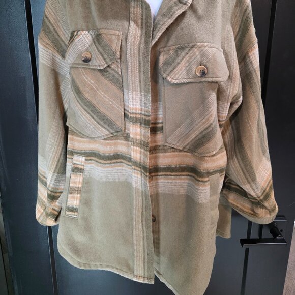 Arizona Shacket Sz M - Picture 4 of 4